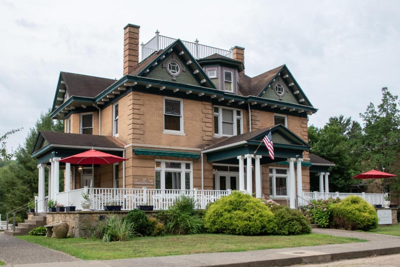 Sutton Elk River Hotel & Cafe מראה חיצוני תמונה